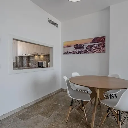 Amazing With Sea Views And Ac, Pa06 公寓 *
