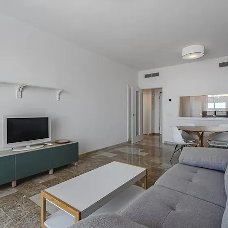 Amazing With Sea Views And Ac, Pa06 圣地亚哥港