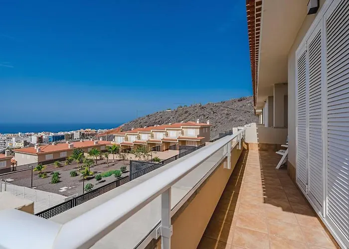 Amazing With Sea Views And Ac, Pa06 Apartmán